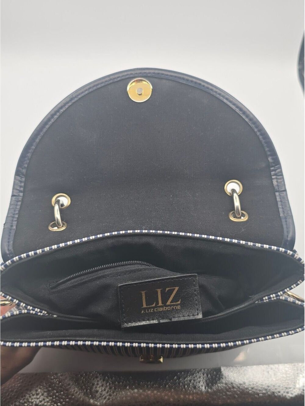 Vintage LIZ by Liz Claiborne Navy & White Striped Faux Leather Nautical Handbag - Picture 12 of 14